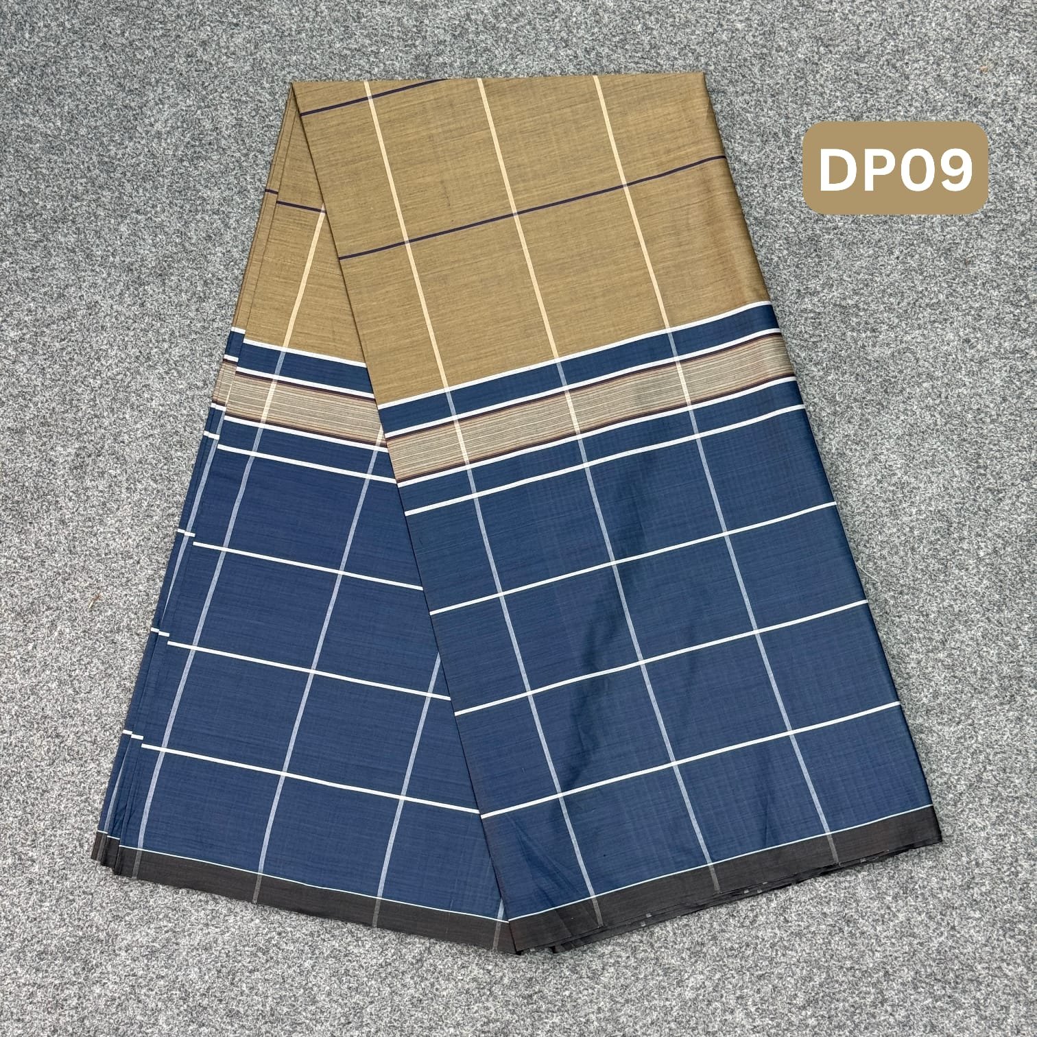 Luxury Deep Lungi DP09